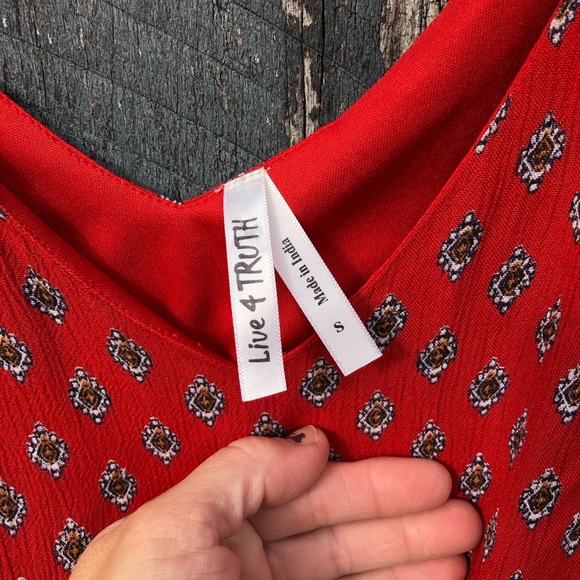 2/$25 Live 4 truth Red Paisley Print Fall Boho Mini Dress Small - Picture 4 of 8